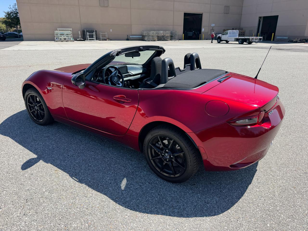 Mazda MX-5 Miata Sport 6MT 2023