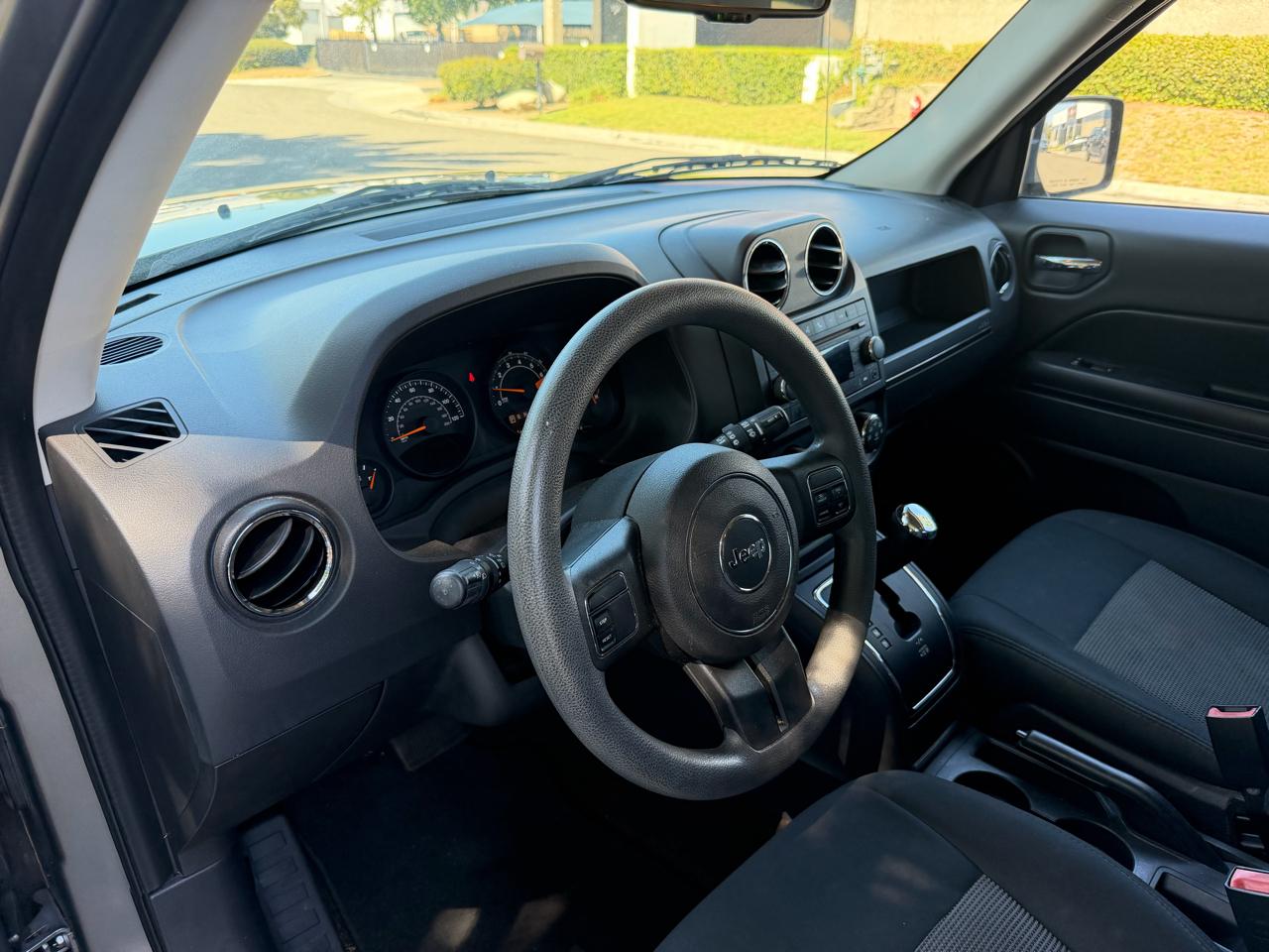 Jeep Patriot Sport 2WD 2014