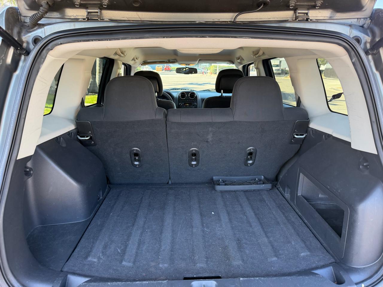 Jeep Patriot Sport 2WD 2014