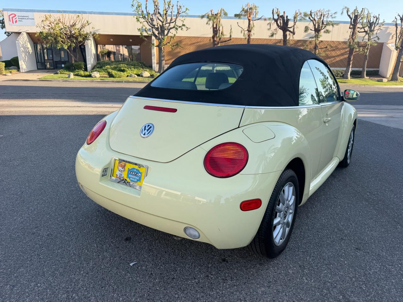 Volkswagen New Beetle GLS 2.0L Convertible 2004
