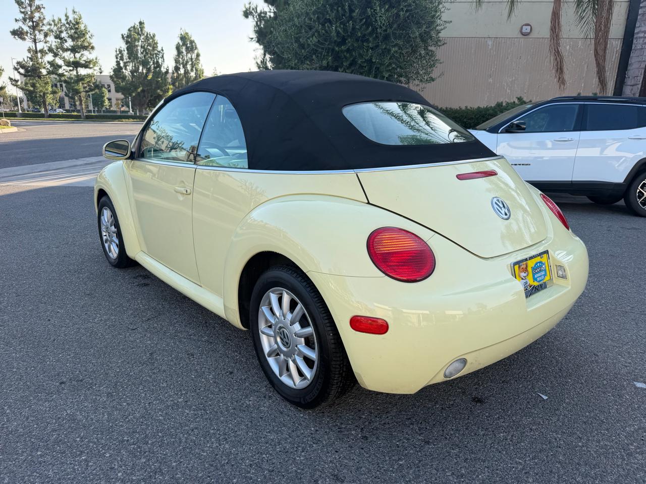 Volkswagen New Beetle GLS 2.0L Convertible 2004