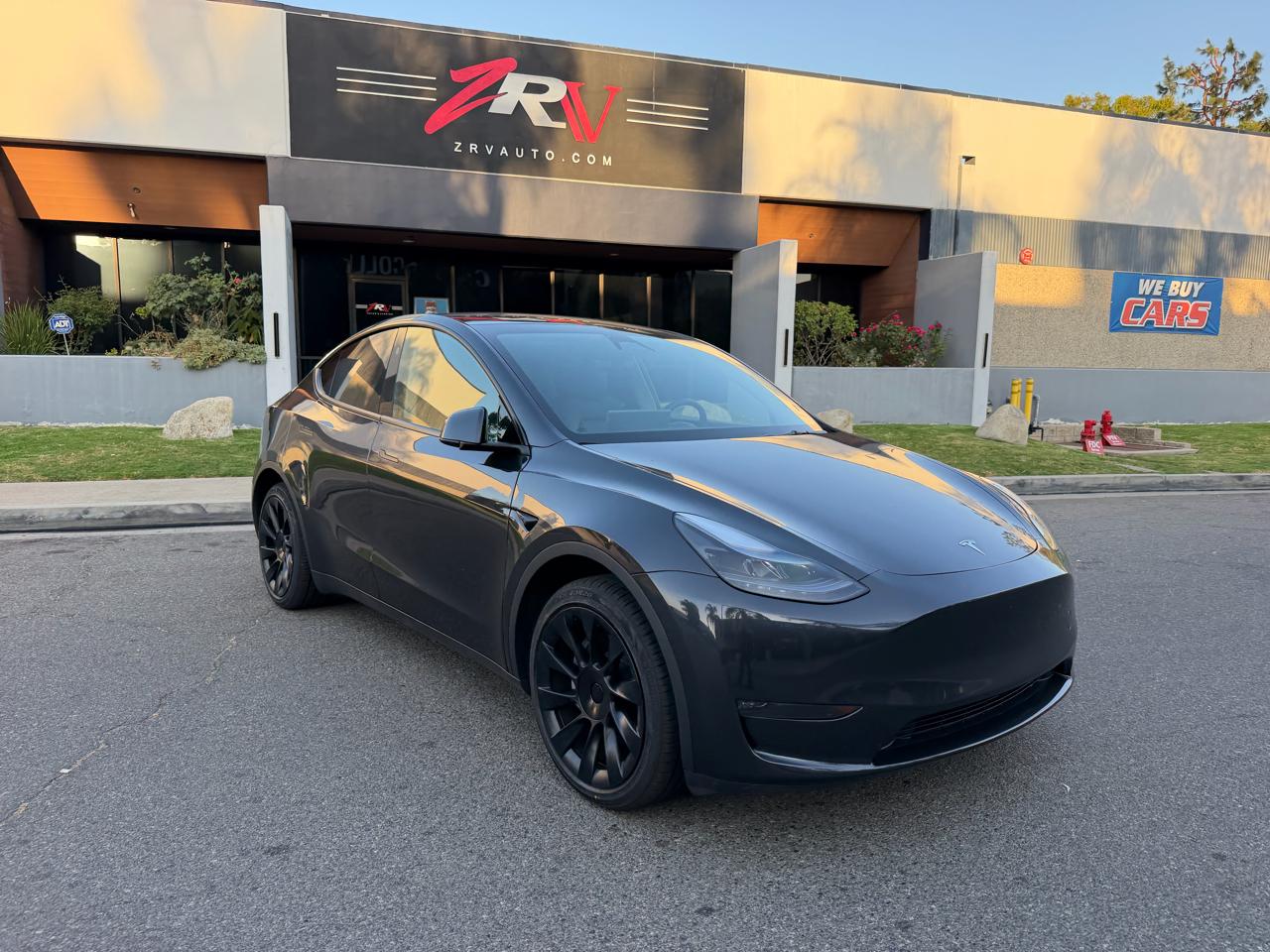Tesla Model Y Long Range 2024