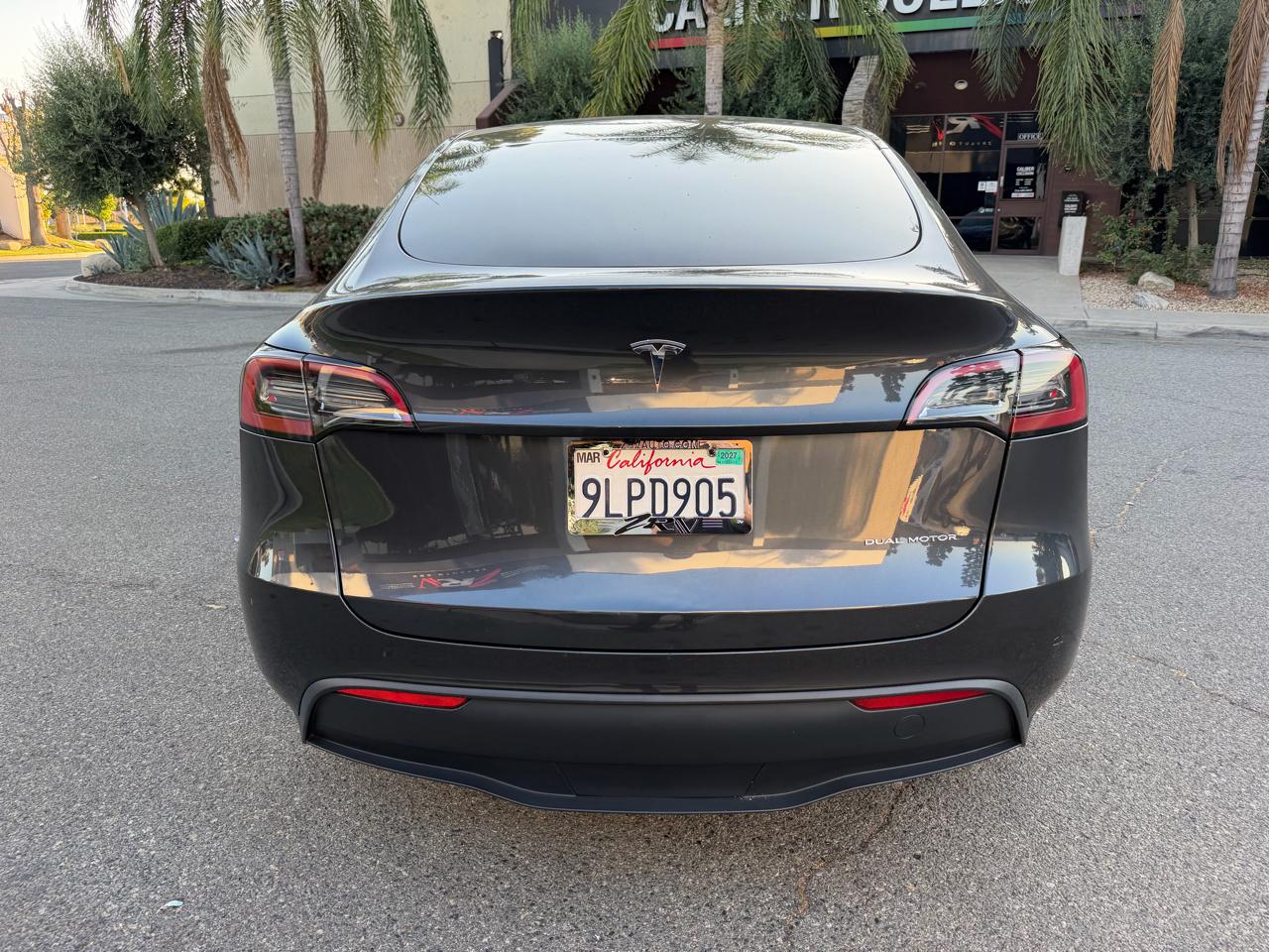 Tesla Model Y Long Range 2024