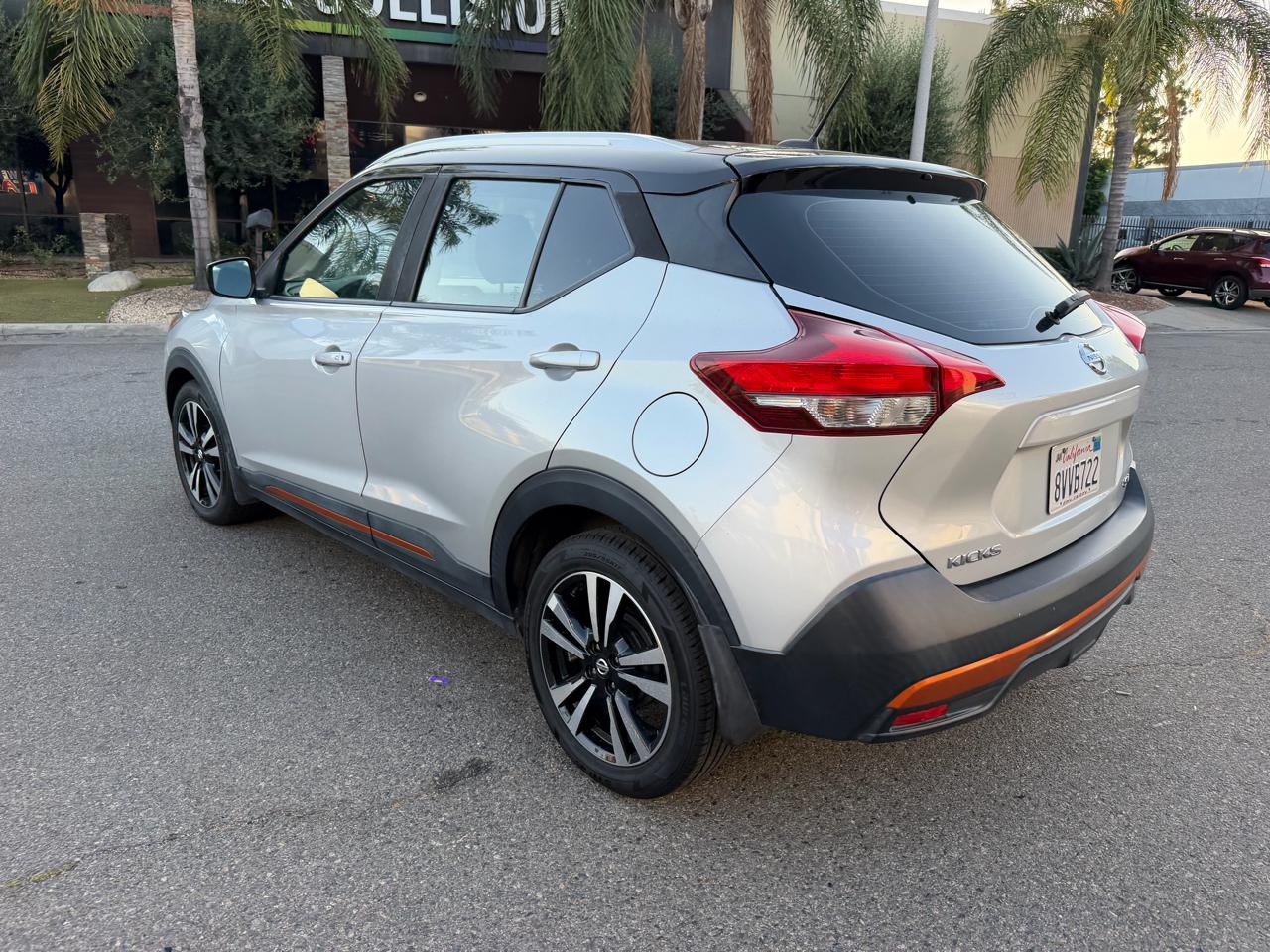 Nissan Kicks SV 2018