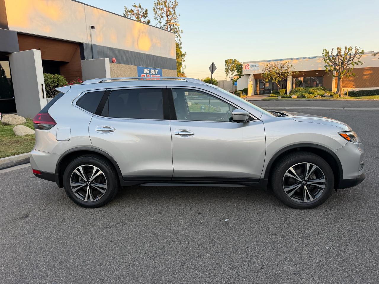 Nissan Rogue SV 2WD 2019