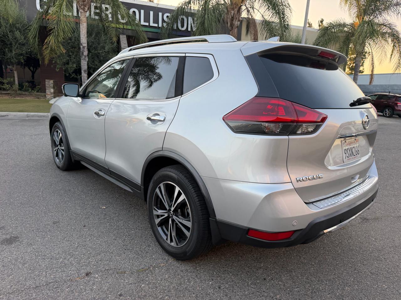 Nissan Rogue SV 2WD 2019