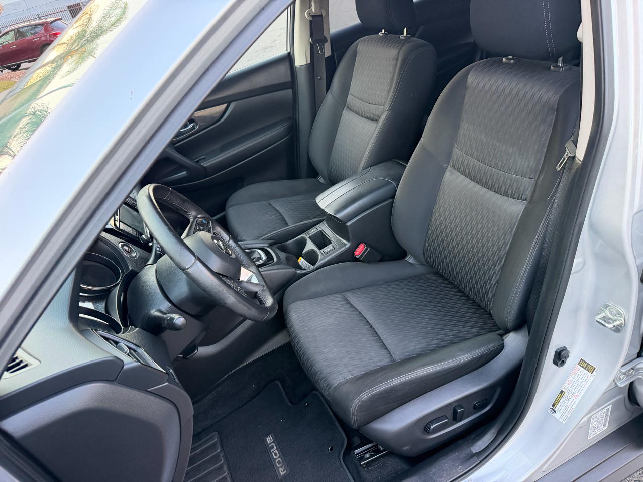 Nissan Rogue SV 2WD 2019