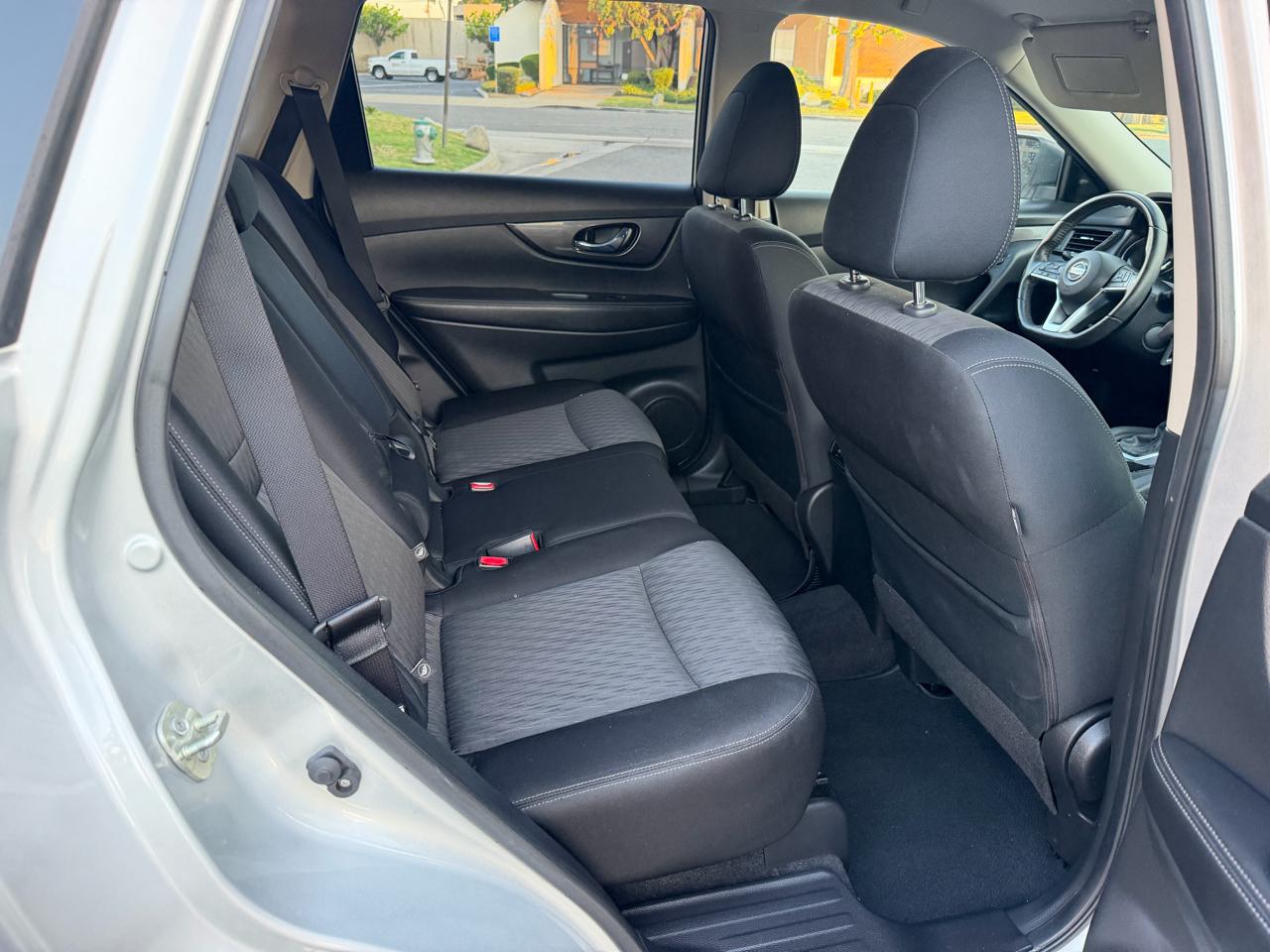 Nissan Rogue SV 2WD 2019