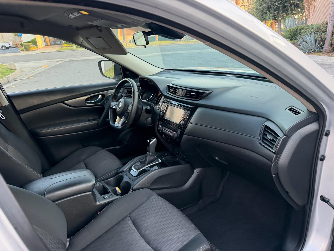 Nissan Rogue SV 2WD 2019