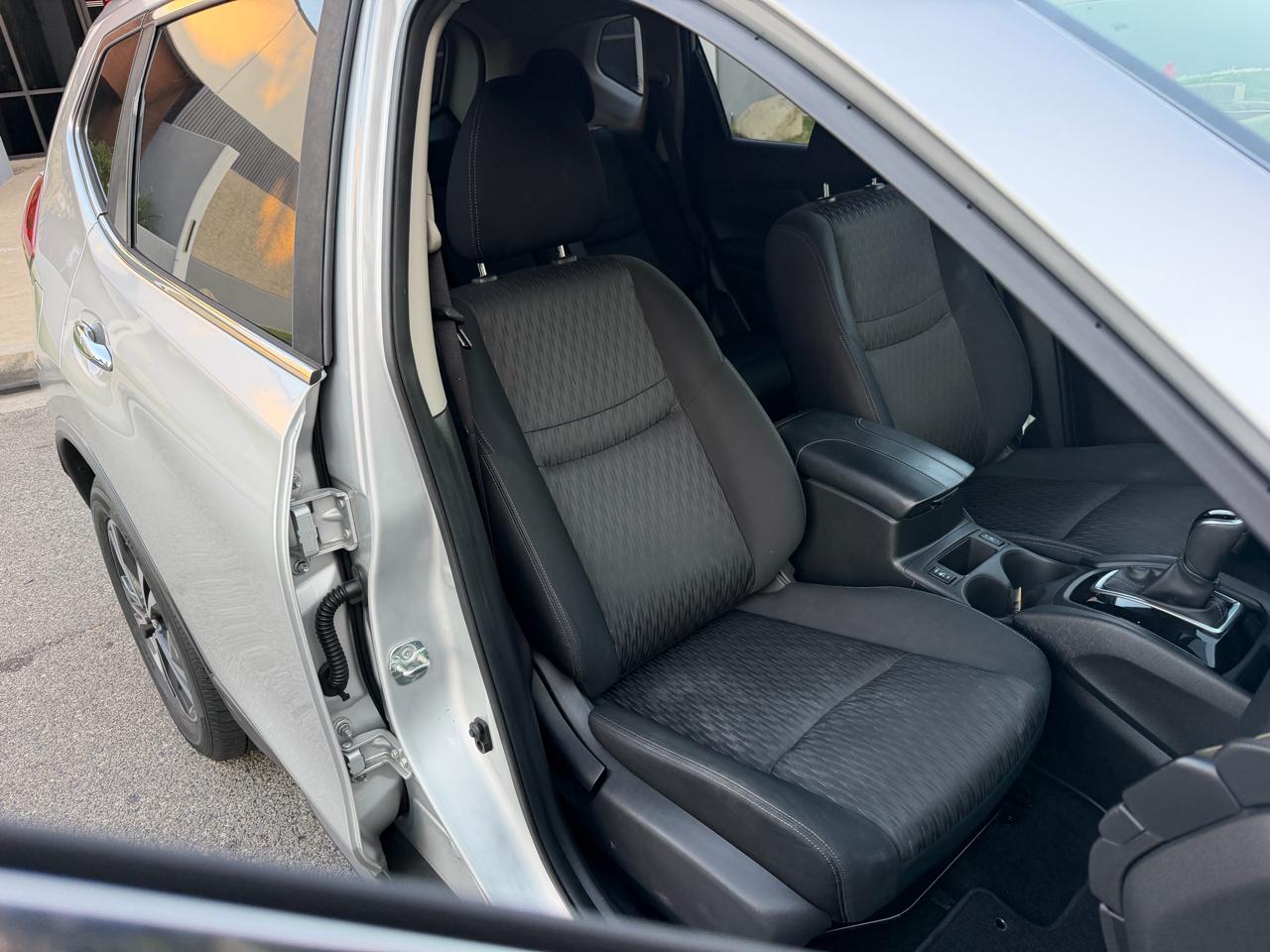 Nissan Rogue SV 2WD 2019