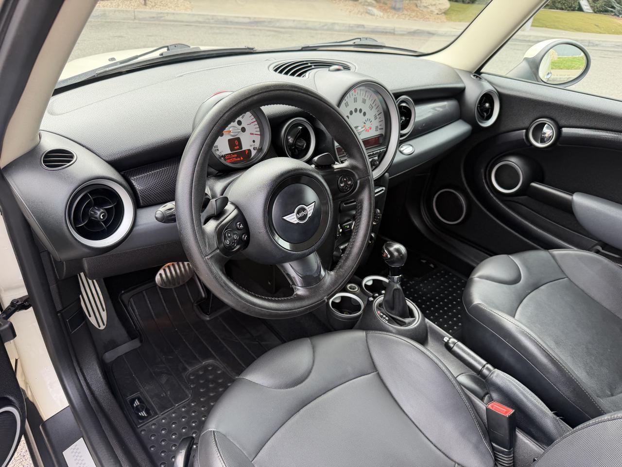 MINI Cooper S 2012