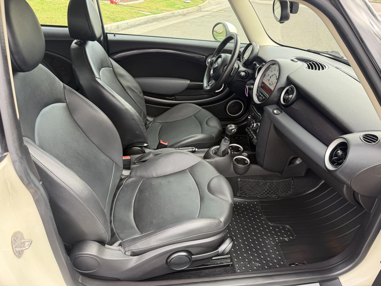 MINI Cooper S 2012