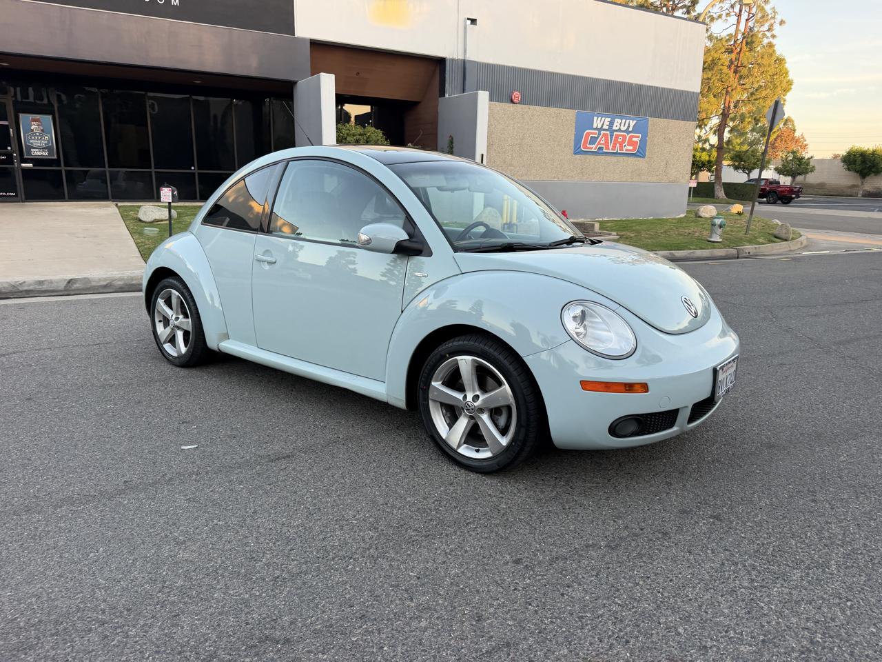 Volkswagen New Beetle 2.5L PZEV 2010