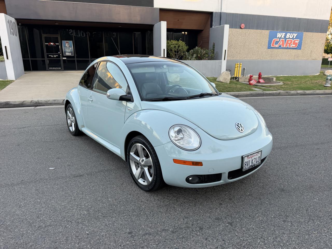 Volkswagen New Beetle 2.5L PZEV 2010
