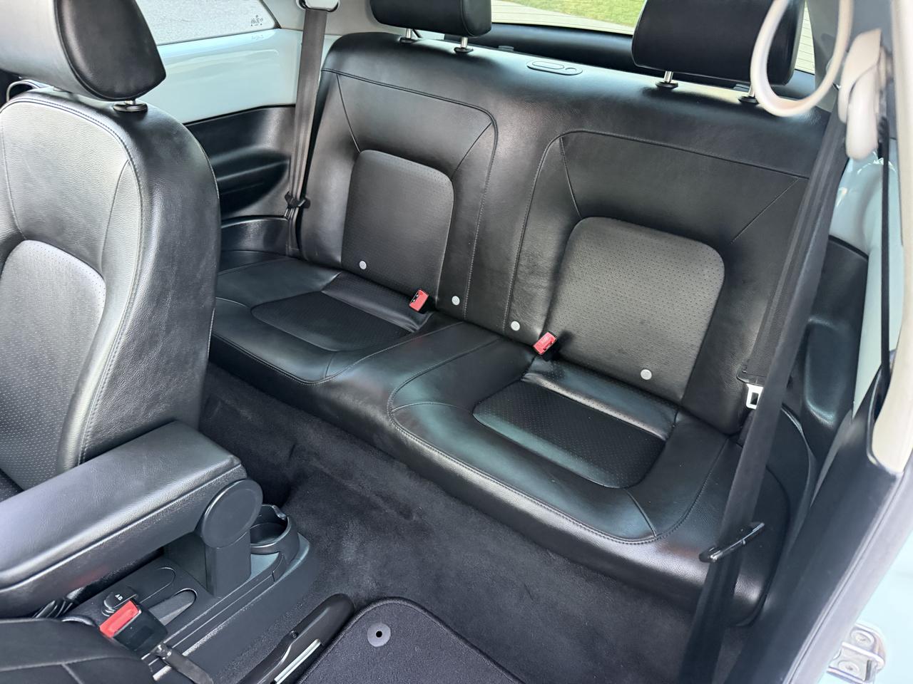Volkswagen New Beetle 2.5L PZEV 2010
