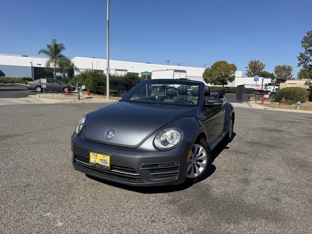 Volkswagen Beetle 2.0T SE Convertible 2018