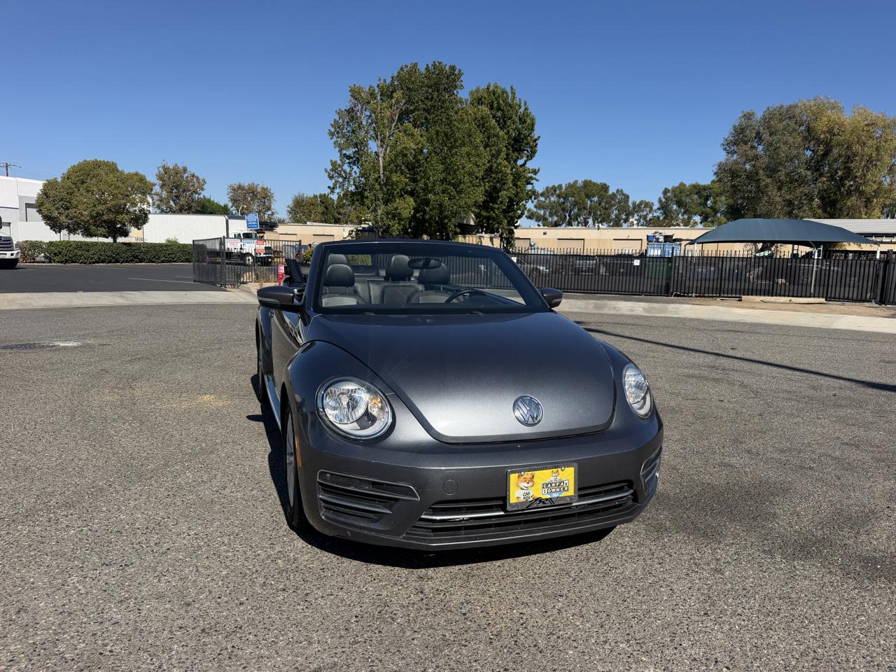 Volkswagen Beetle 2.0T SE Convertible 2018