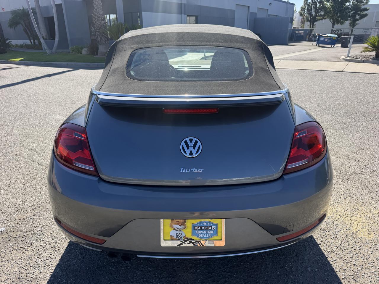 Volkswagen Beetle 2.0T SE Convertible 2018