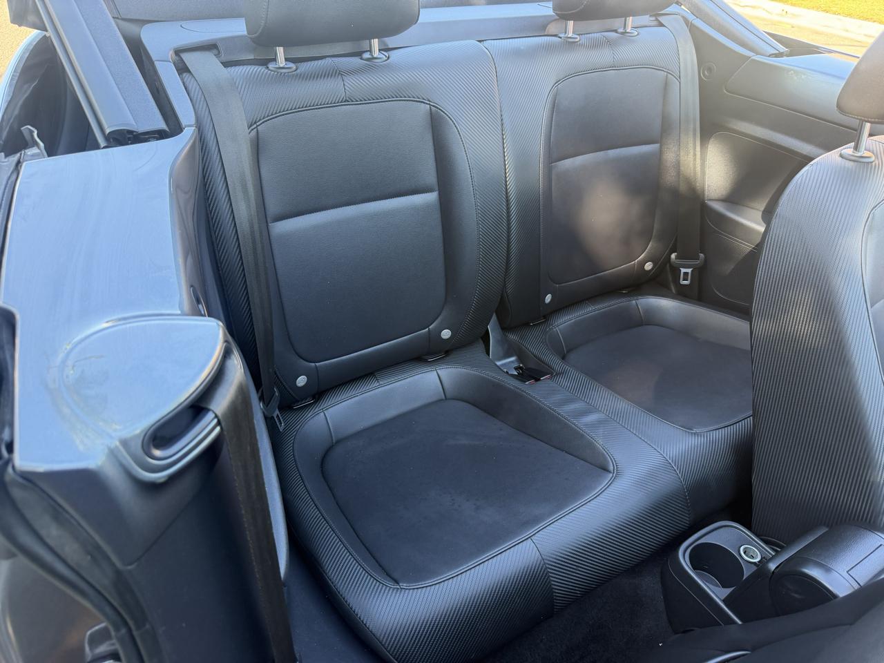 Volkswagen Beetle 2.0T SE Convertible 2018