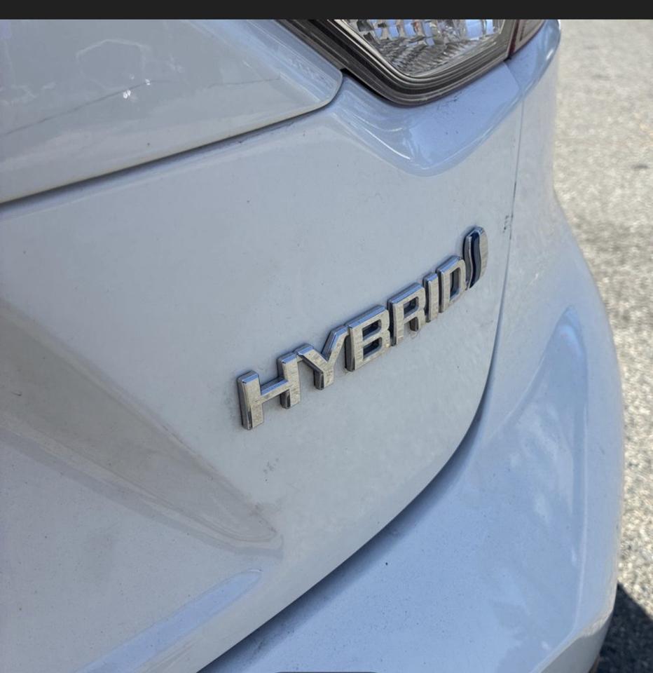 Toyota Corolla Hybrid LE 2023