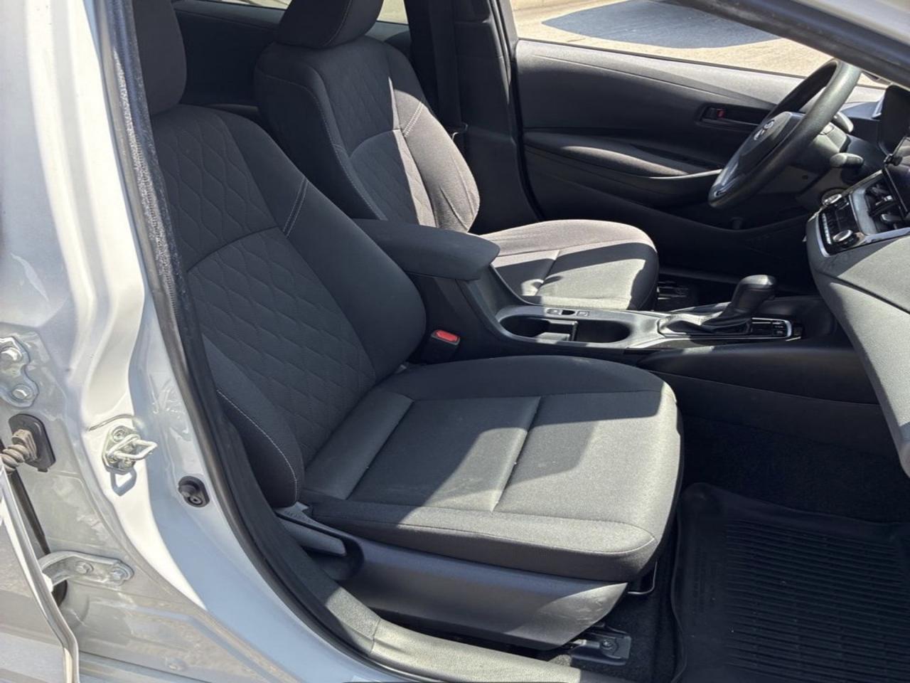 Toyota Corolla Hybrid LE 2023