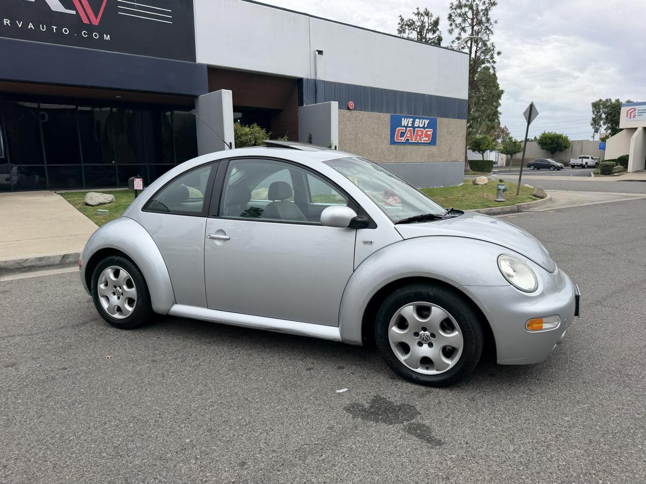 Volkswagen New Beetle GLS 2.0L 2003