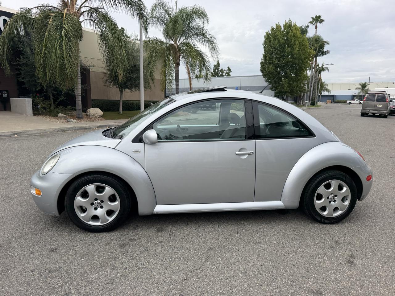 Volkswagen New Beetle GLS 2.0L 2003