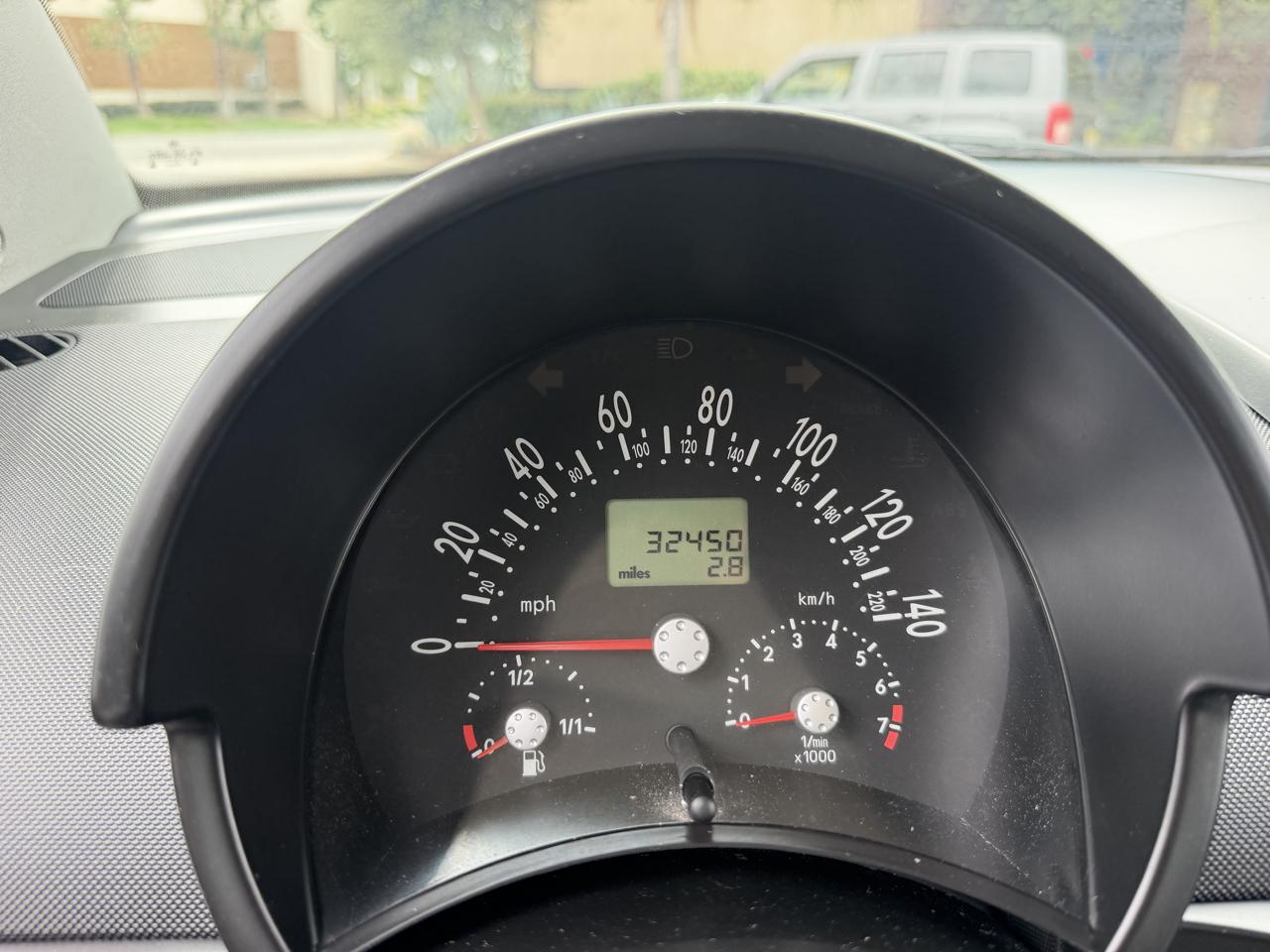Volkswagen New Beetle GLS 2.0L 2003