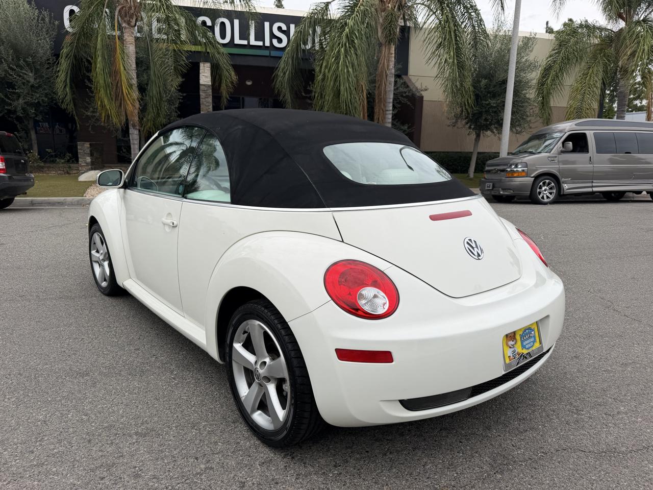 Volkswagen New Beetle 2.5L Convertible 2007