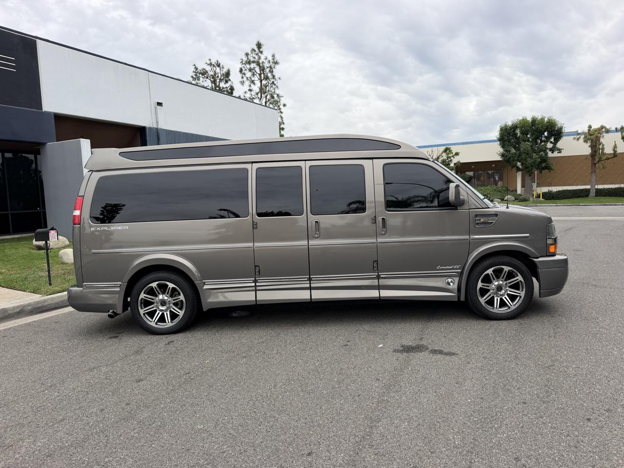 Chevrolet Express 1500 2017