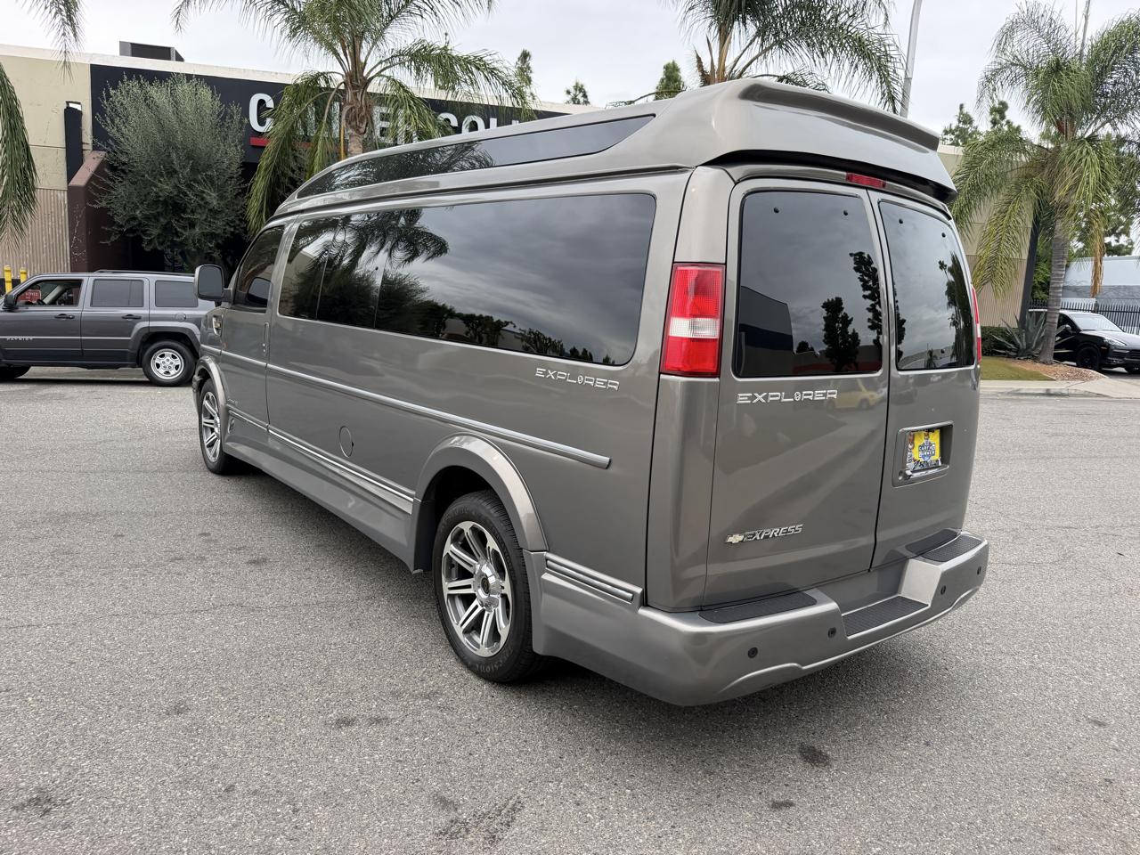 Chevrolet Express 1500 2017