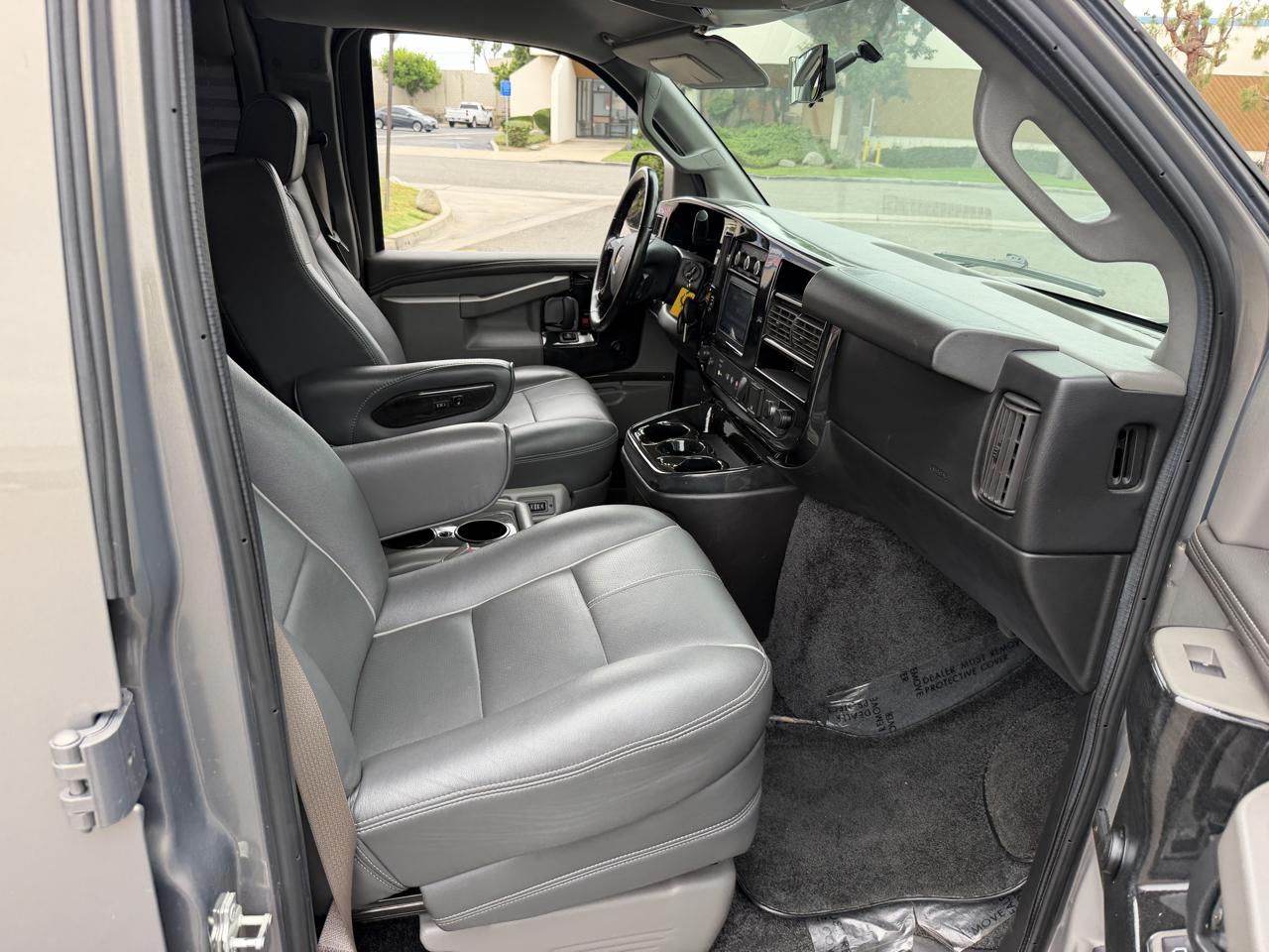 Chevrolet Express 1500 2017