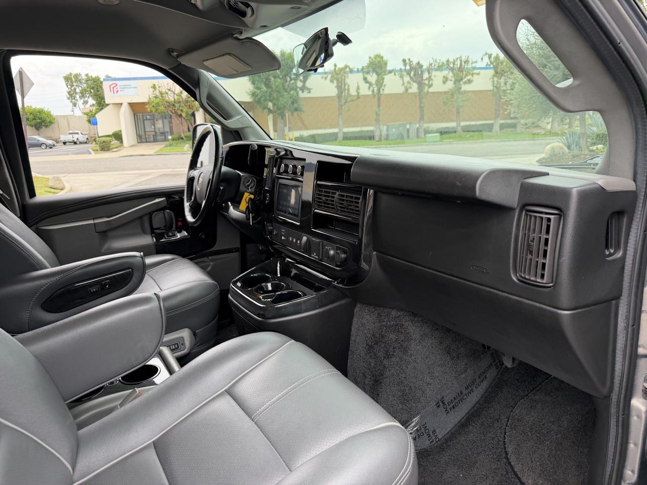 Chevrolet Express 1500 2017