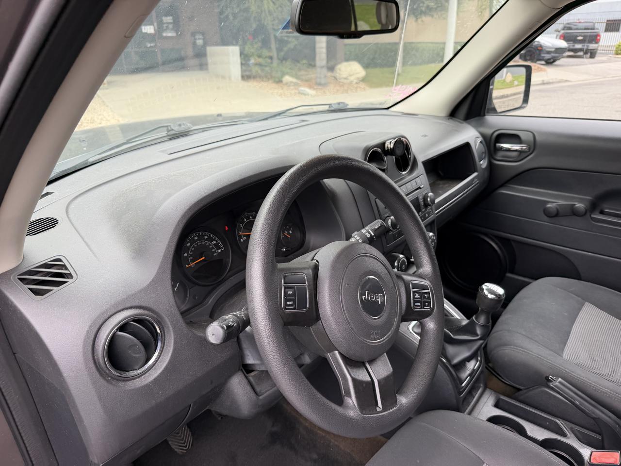 Jeep Patriot Sport 2WD 2016