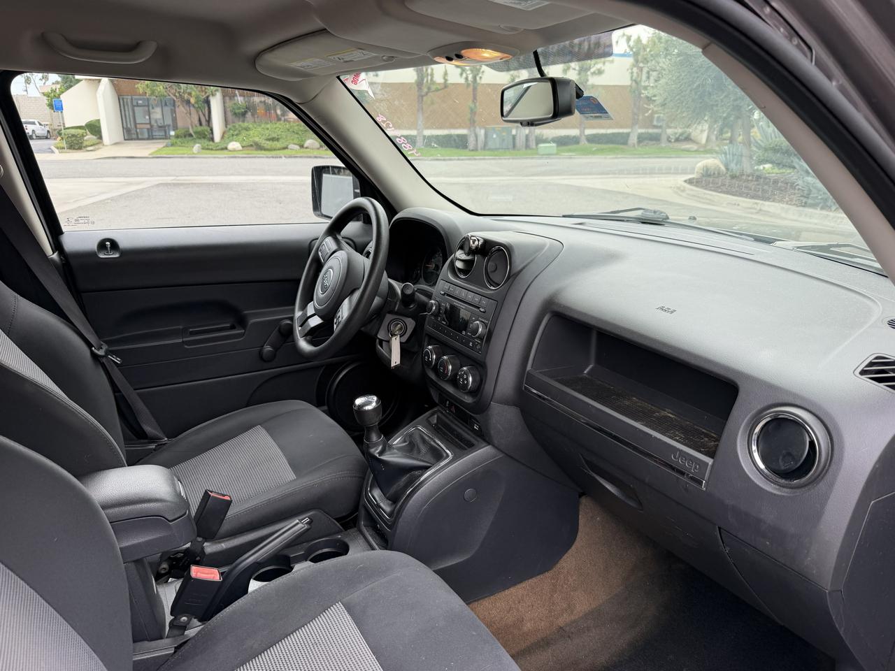 Jeep Patriot Sport 2WD 2016