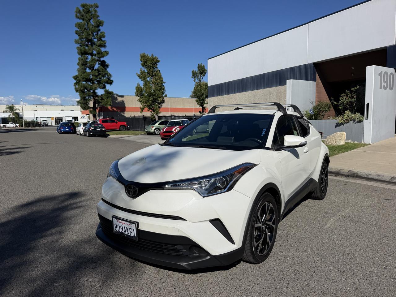 Toyota C-HR LE 2019