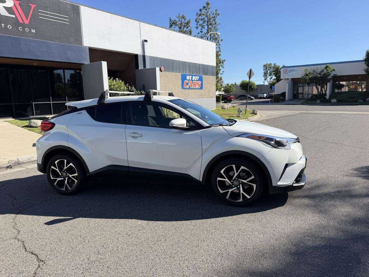 Toyota C-HR LE 2019