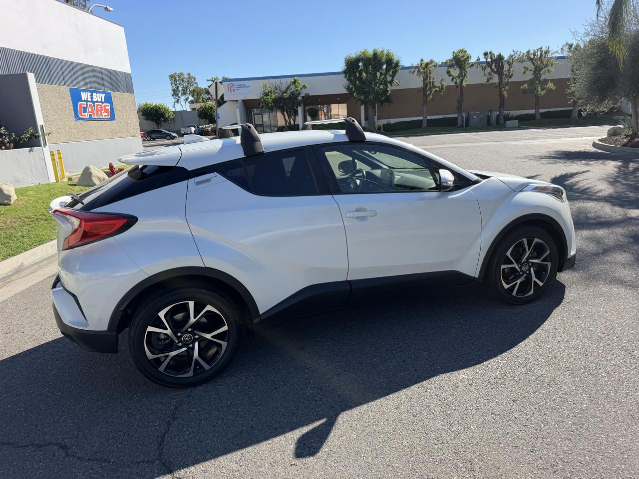 Toyota C-HR LE 2019