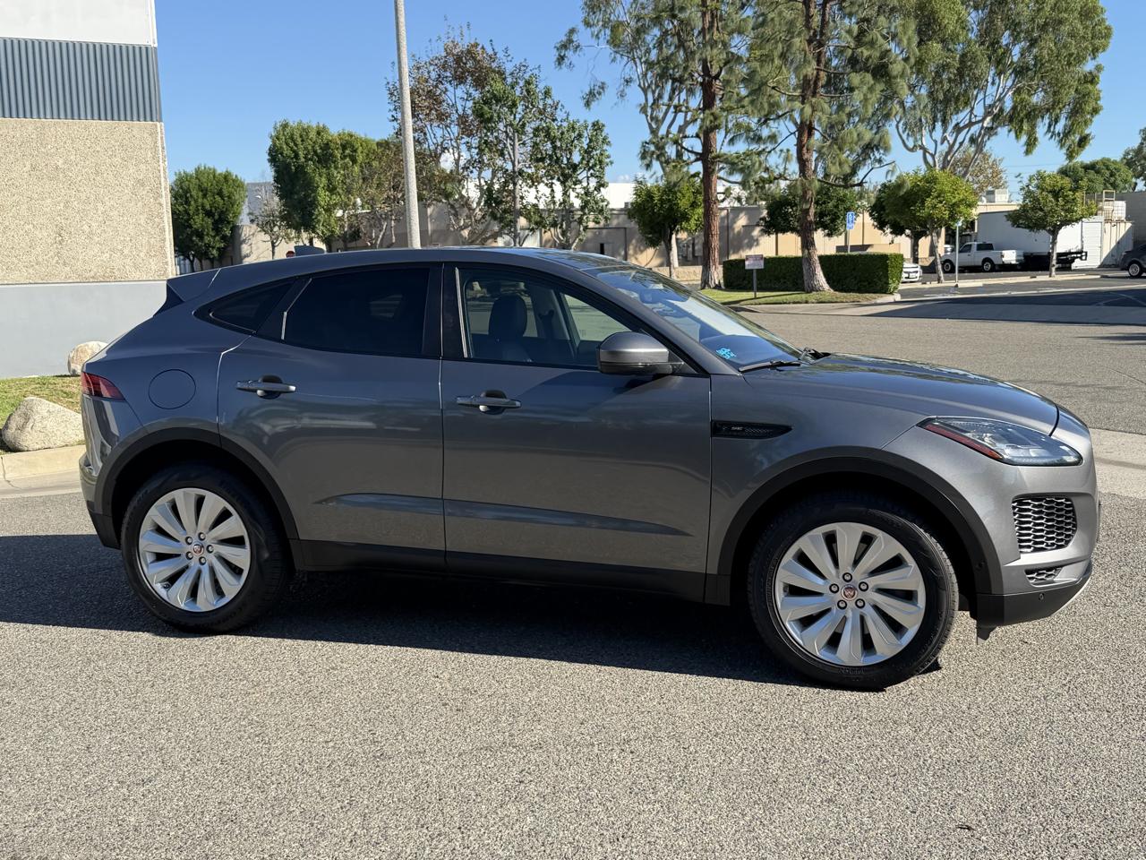 Jaguar E-Pace SE 2019