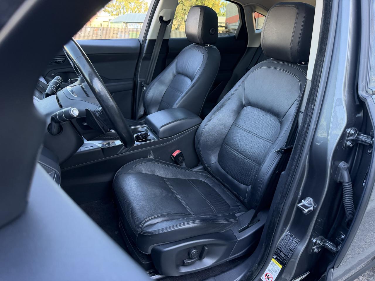 Jaguar E-Pace SE 2019