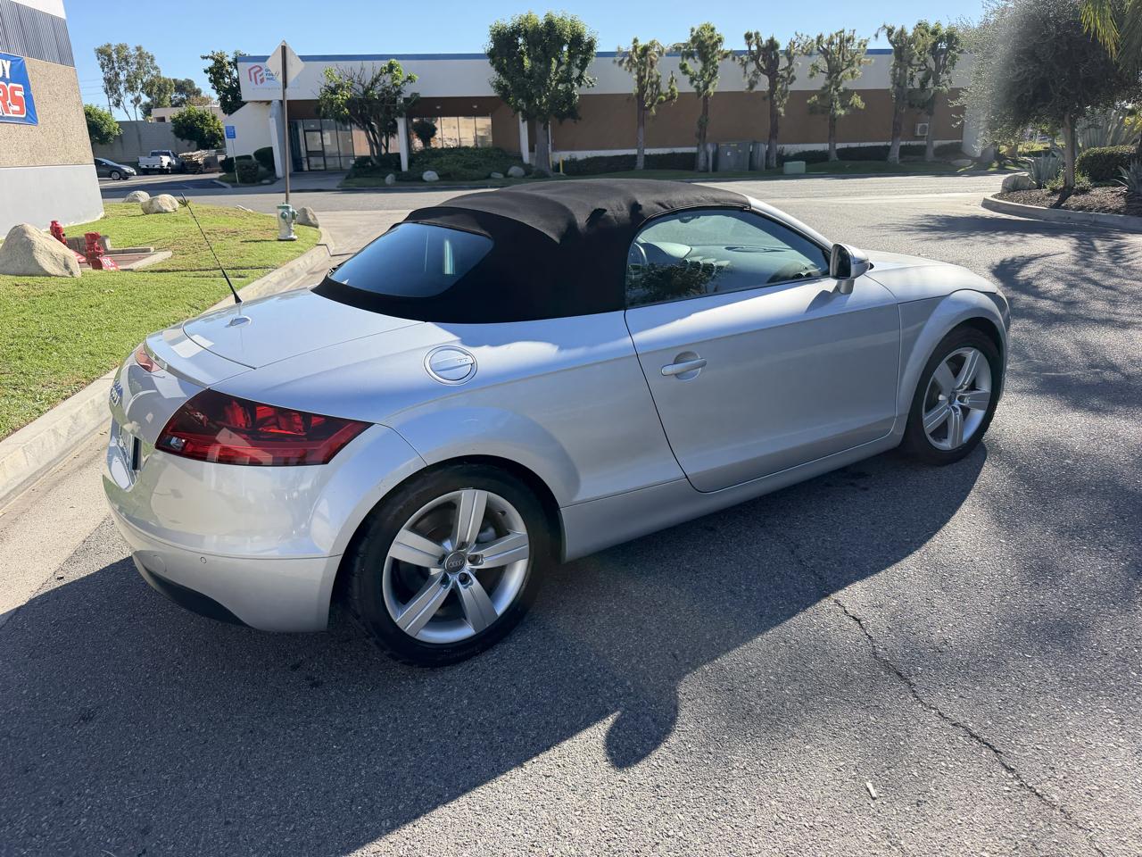 Audi TT 2.0 T Roadster with S tronic 2008
