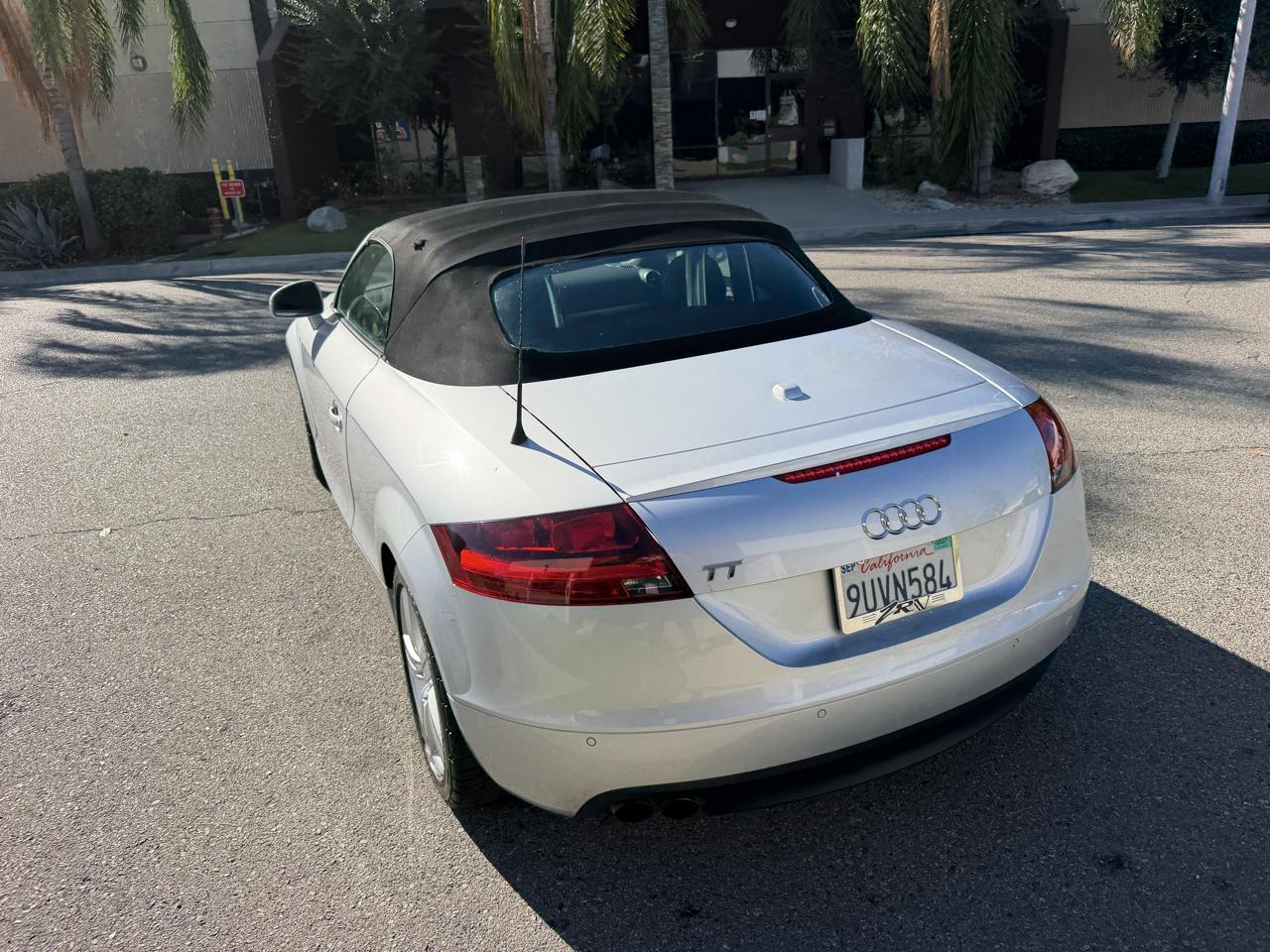 Audi TT 2.0 T Roadster with S tronic 2008
