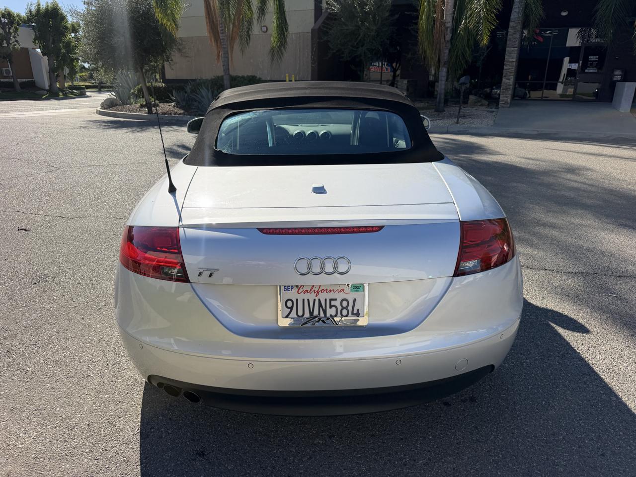 Audi TT 2.0 T Roadster with S tronic 2008