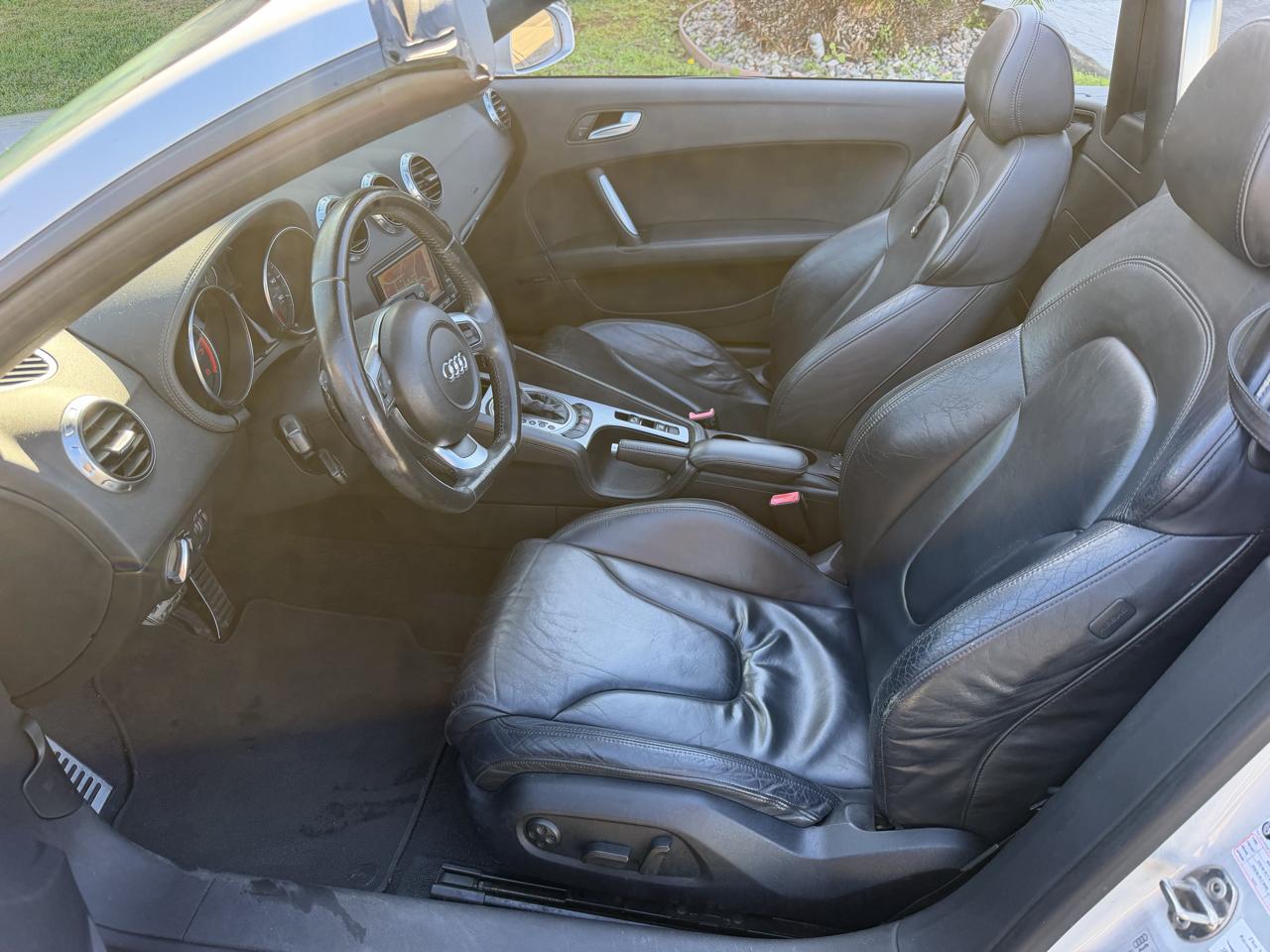Audi TT 2.0 T Roadster with S tronic 2008