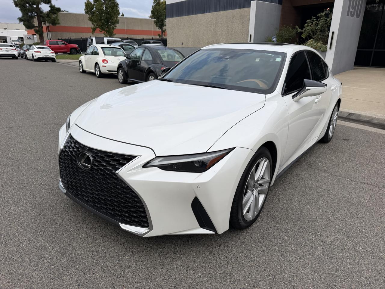 Lexus IS 300 AWD 2021