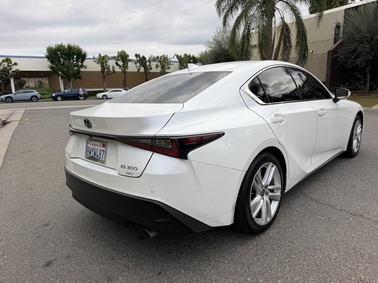 Lexus IS 300 AWD 2021