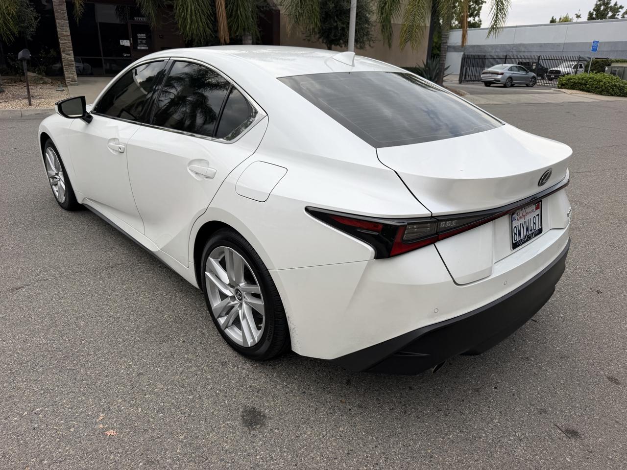 Lexus IS 300 AWD 2021