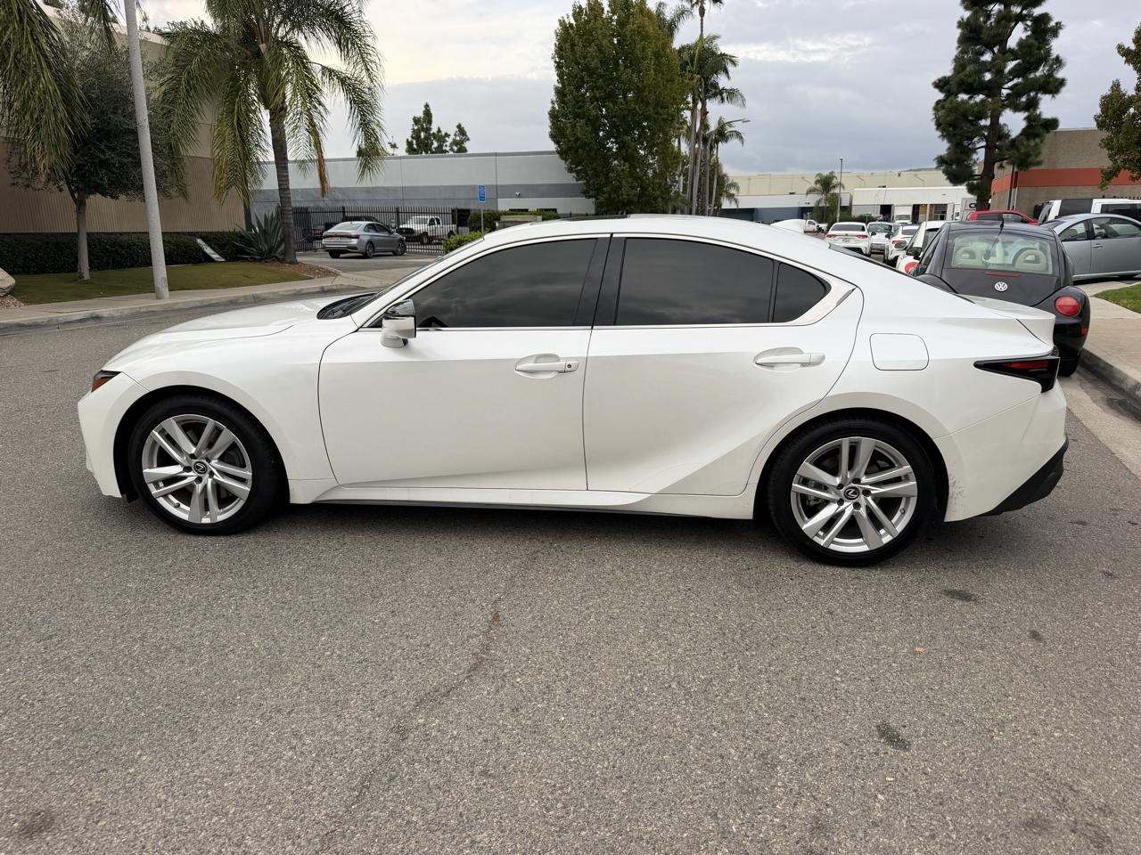 Lexus IS 300 AWD 2021