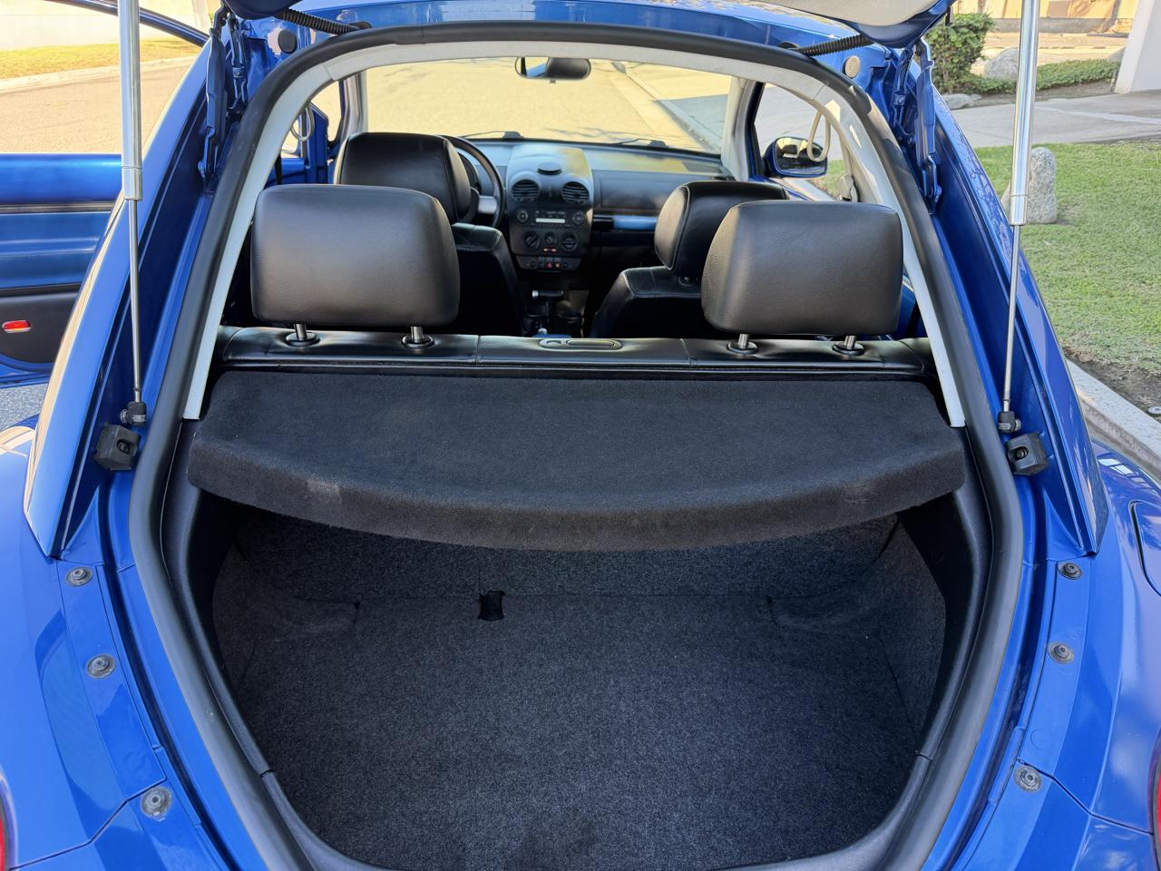 Volkswagen New Beetle GLS 1.8L 2003