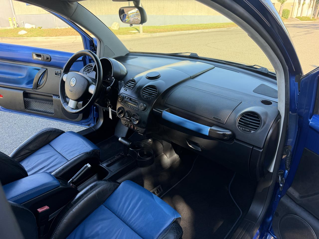 Volkswagen New Beetle GLS 1.8L 2003